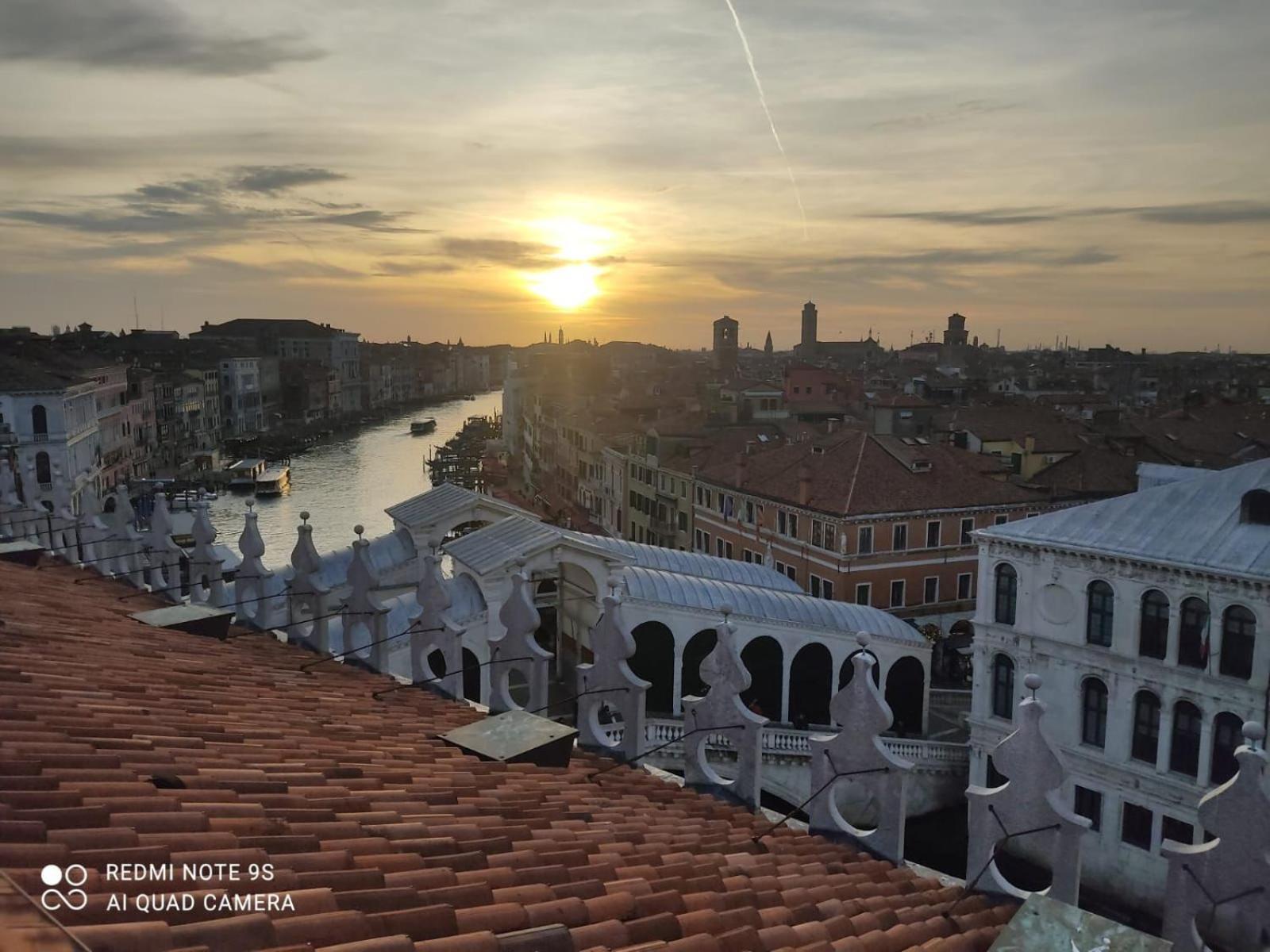 Dimora Al Doge Beato Vista Canale Bed and Breakfast Venetië Buitenkant foto