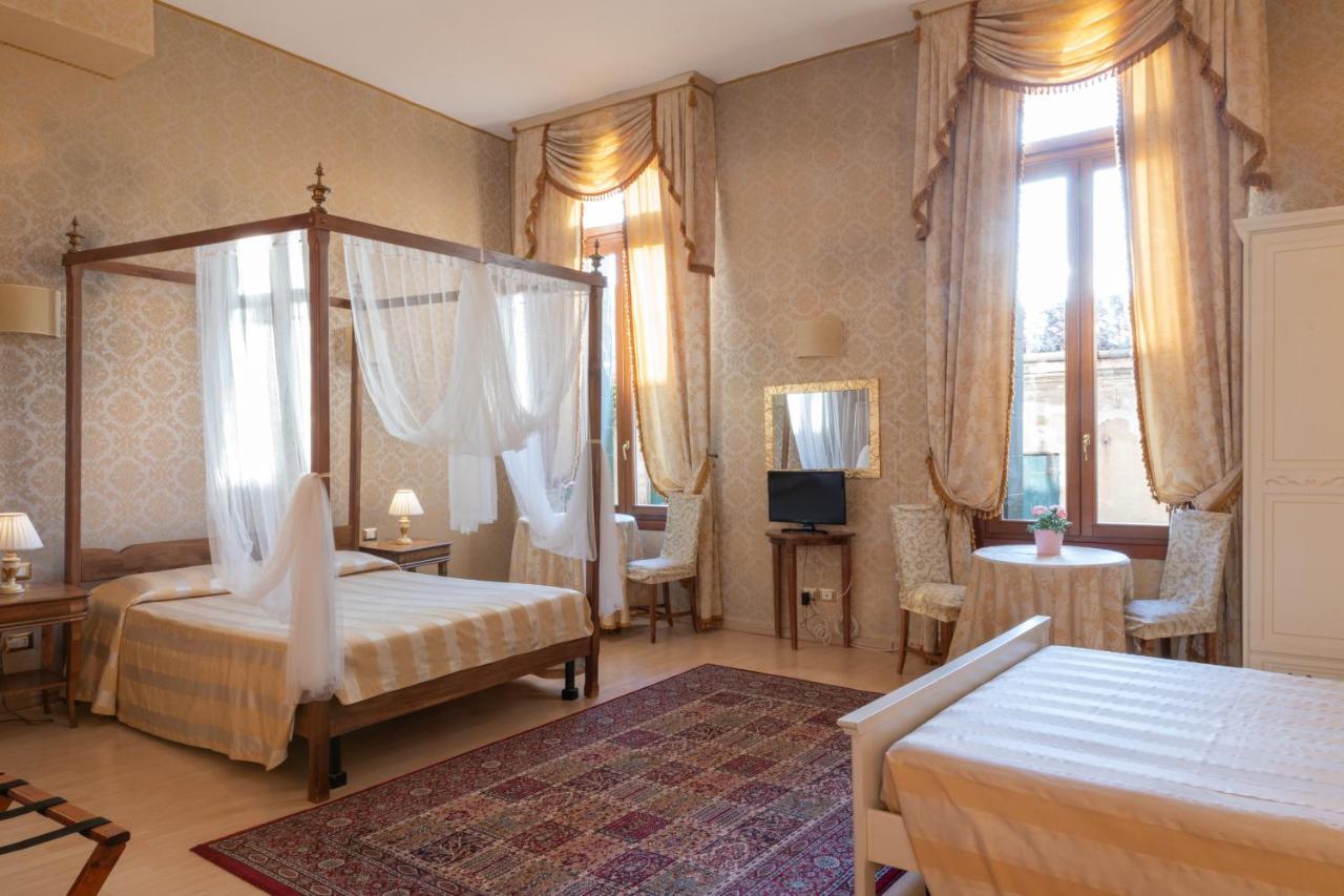 Dimora Al Doge Beato Vista Canale Bed and Breakfast Venetië Buitenkant foto